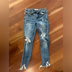 Vervet skinny/short jeans - destructed!